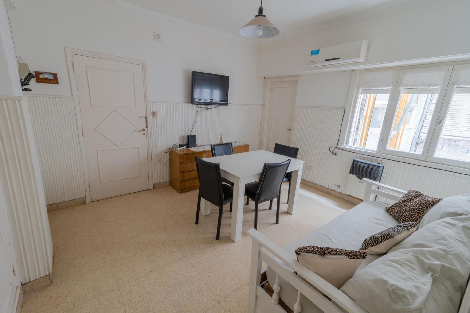Apartment Check And - Rivadavia - 4 Huespedes En El Centro *